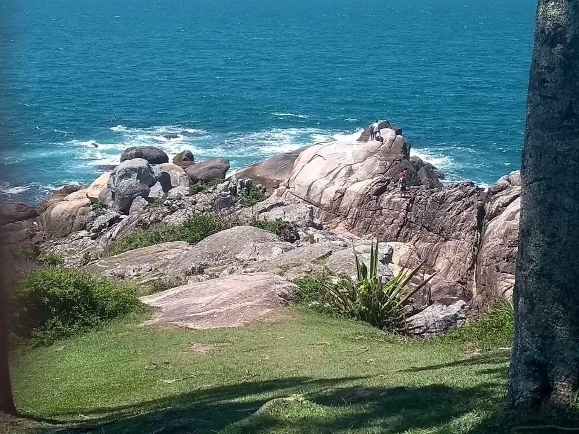 Praia De Bombinhas Res Solar Das Bromelias المظهر الخارجي الصورة